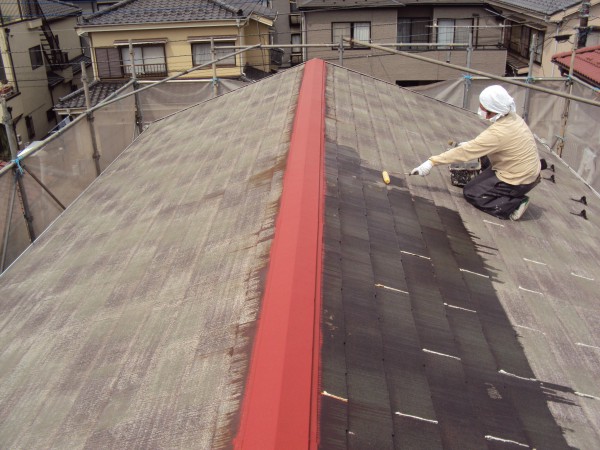 屋根下塗り