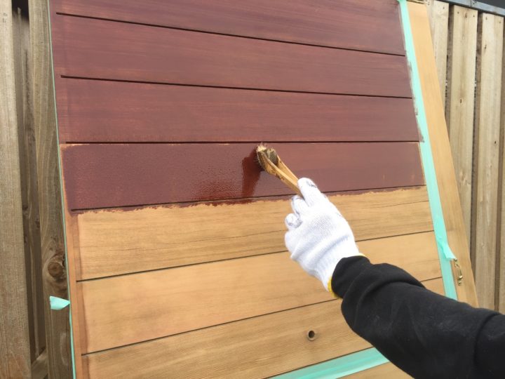 玄関ドア塗装１回目