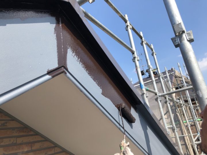 破風板中塗り