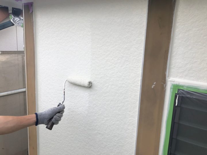 ２階外壁上塗り
