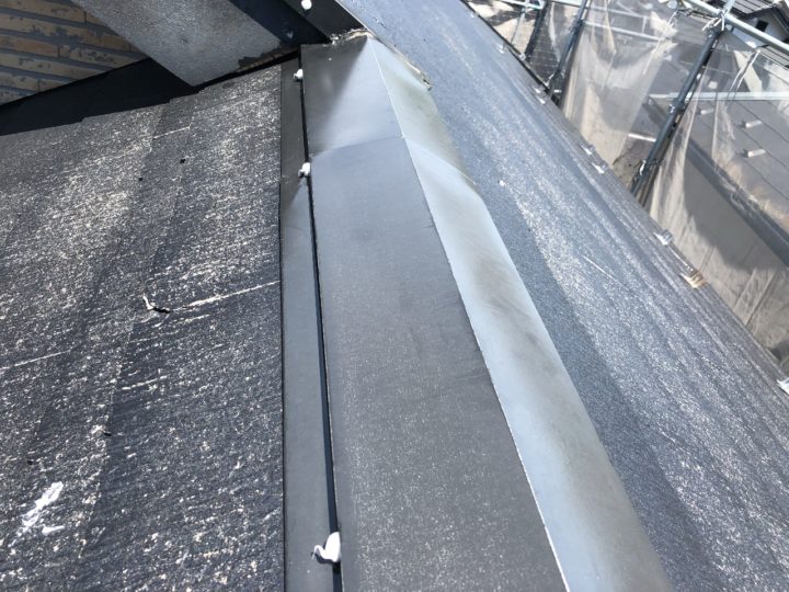 棟板金釘部分シーリング
