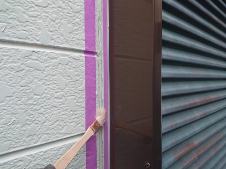 開口部シ－リング専用プライマ－塗布