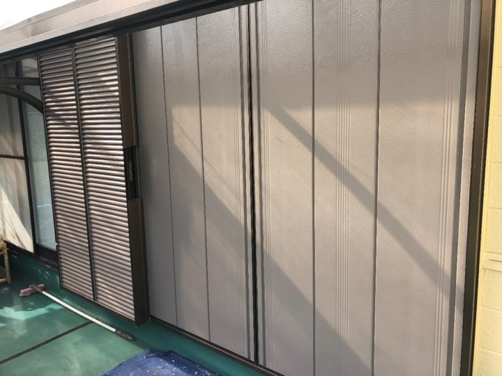 雨戸・戸袋完了全景