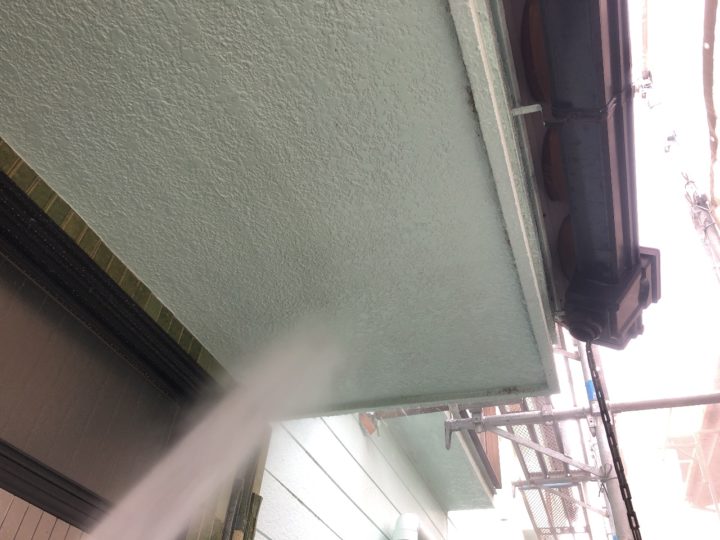 軒天高圧洗浄