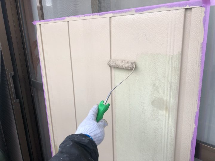 雨戸塗装１回目