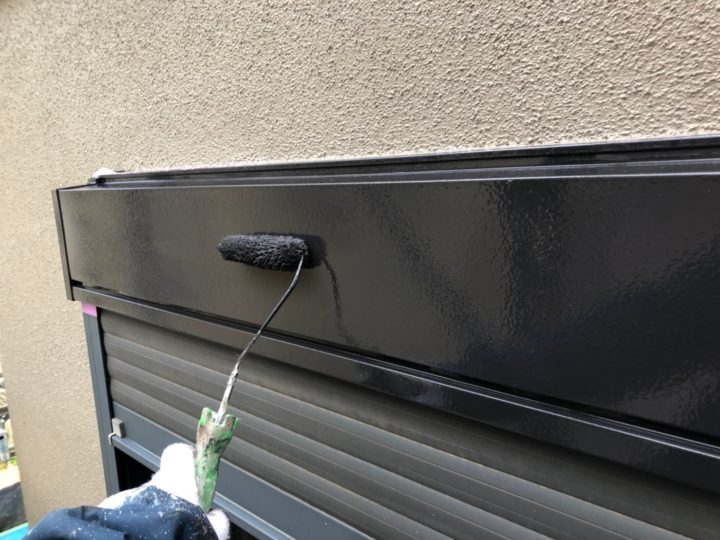 シャッタ－ボックス上塗り