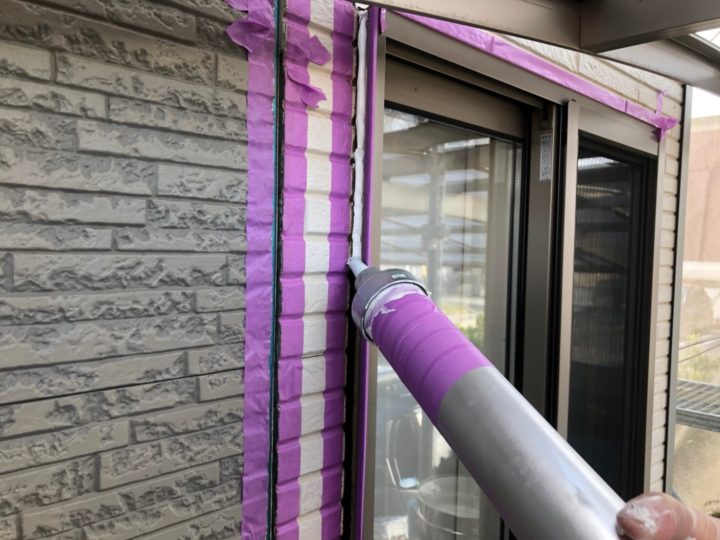 開口部廻りシーリング材充填
