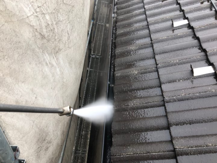 雨樋高圧洗浄