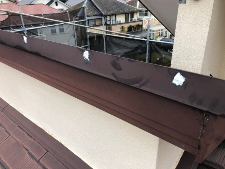 屋根板金部分シ－リング補修