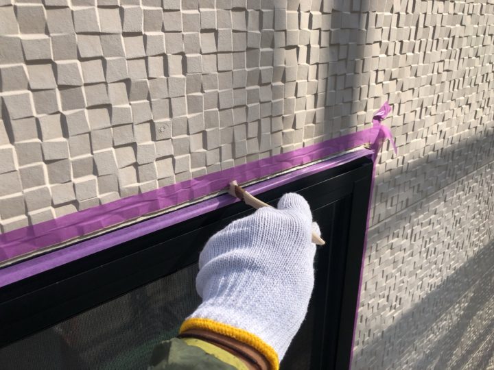開口部廻り専用プライマ－塗布