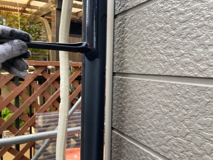 雨樋塗装1回目