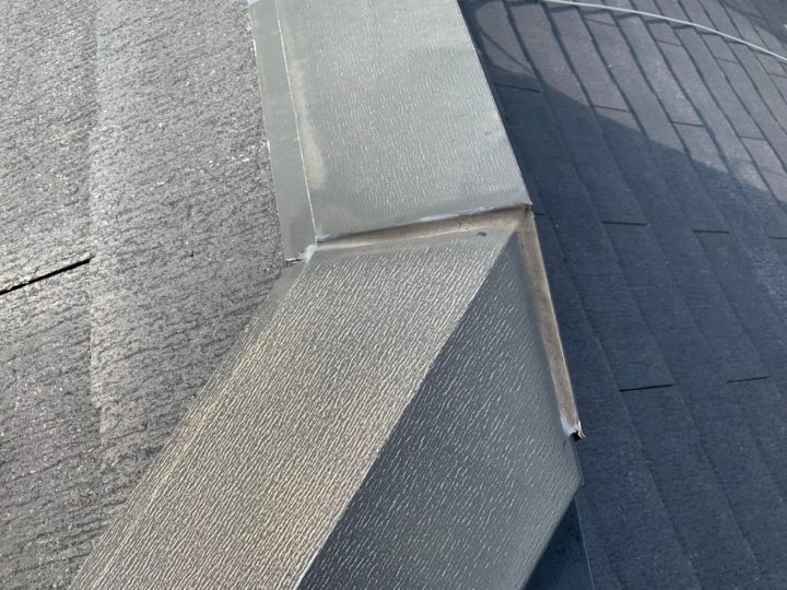 棟板金シ－リング補修施工前