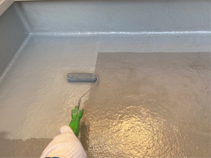 ベランダ床上塗り