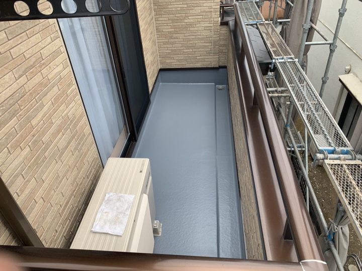 ベランダ床完了全景