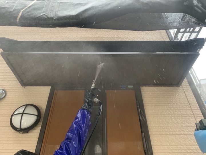 軒天高圧洗浄