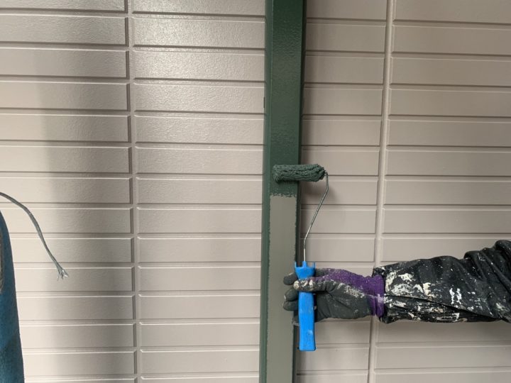 雨樋塗装１回目