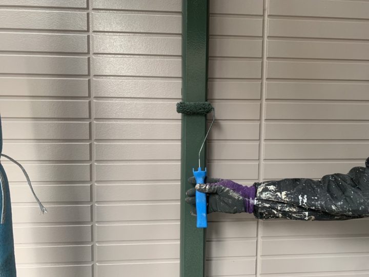 雨樋塗装２回目