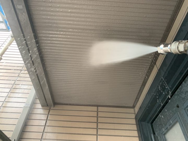 軒天高圧洗浄