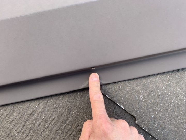 板金釘打ち施工前