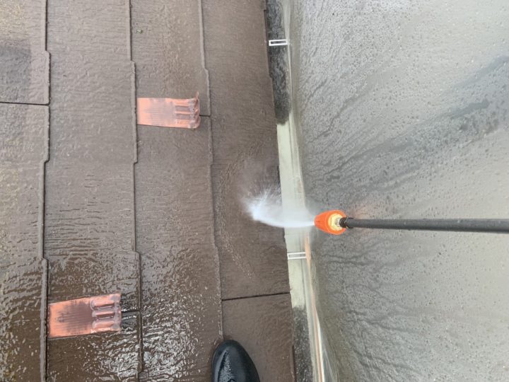 雨樋内部高圧洗浄