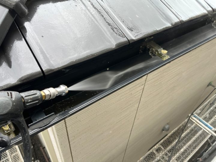雨樋内部高圧洗浄