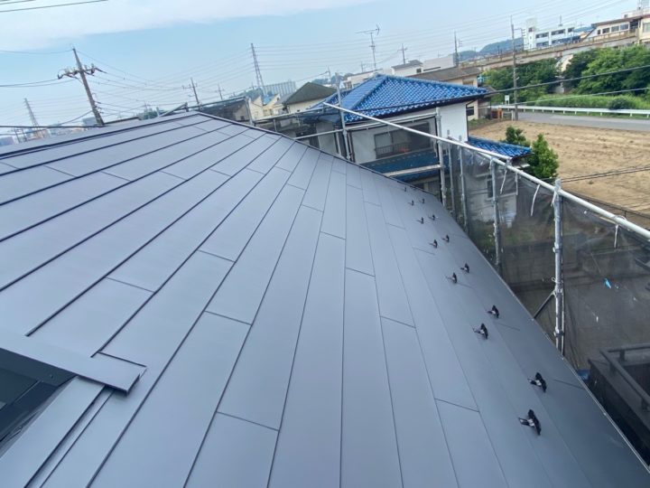 屋根板金完了全景