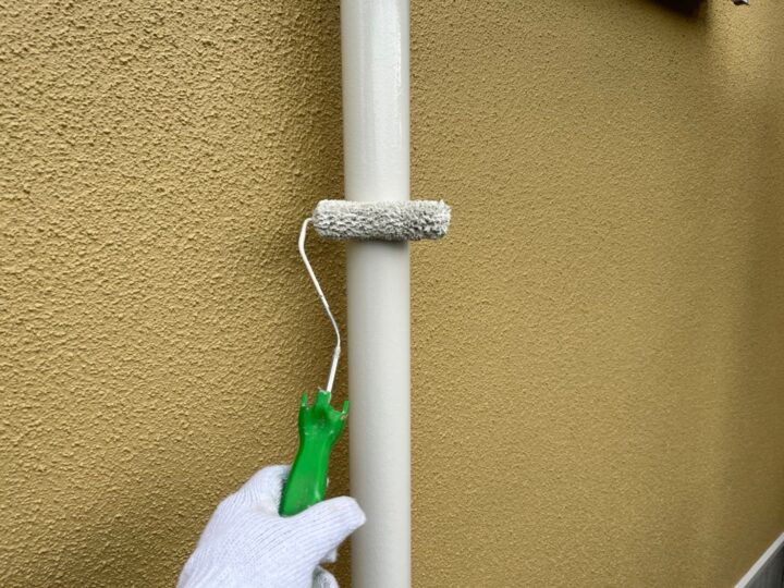 雨樋塗装２回目