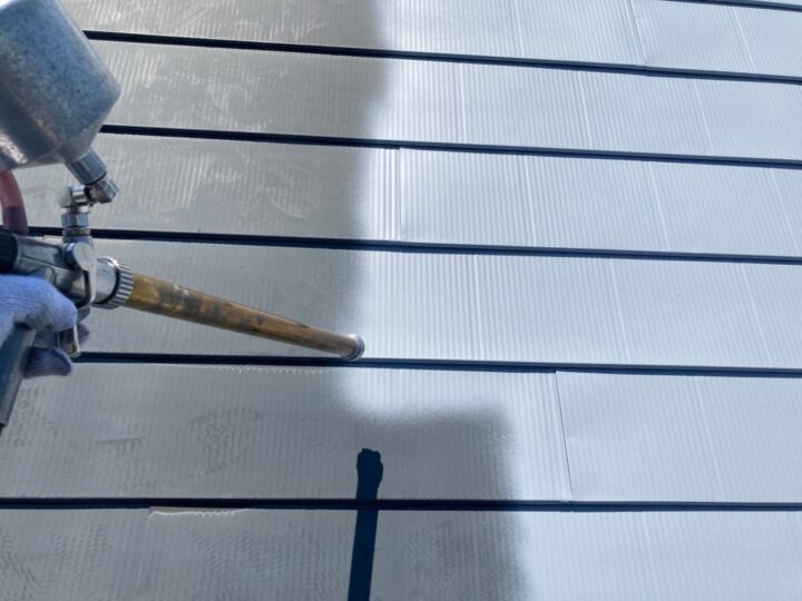 屋根下塗り