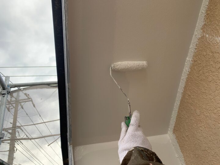 軒天塗装２回目