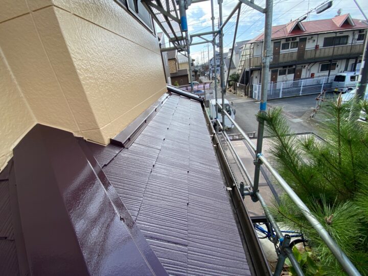 下屋根完了全景