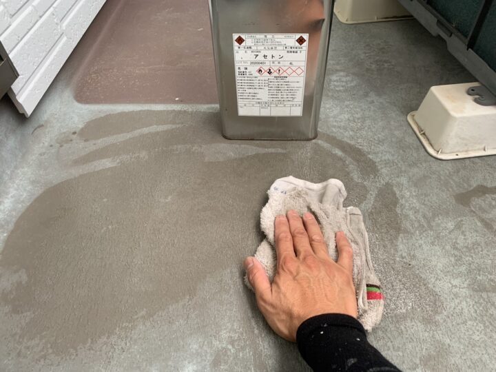 ベランダ床下地補修