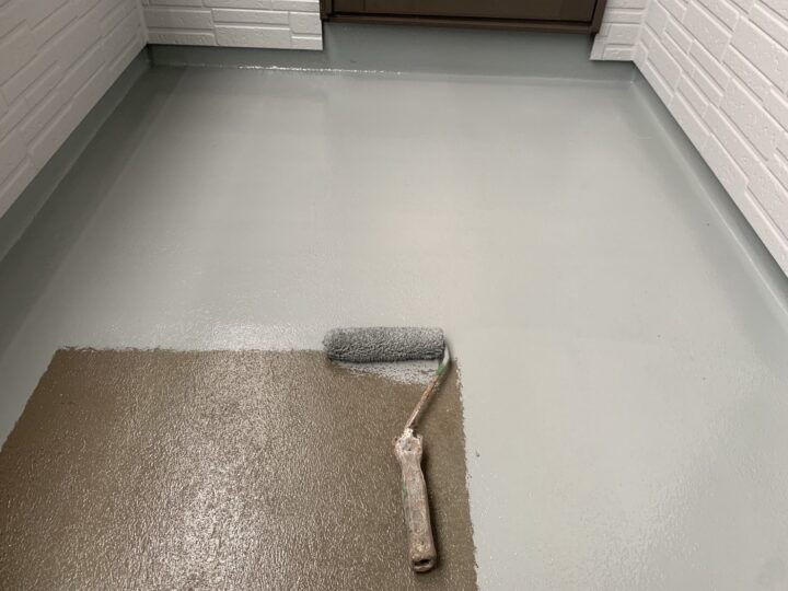 ベランダ床上塗り