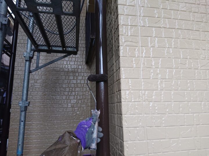 雨樋塗装２回目