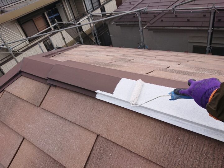 屋根板金下塗り