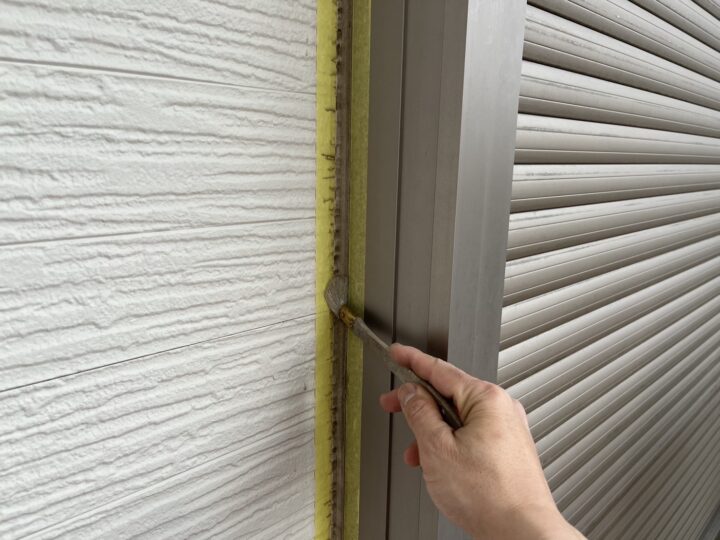 開口部廻りシ－リング専用プライマー塗布