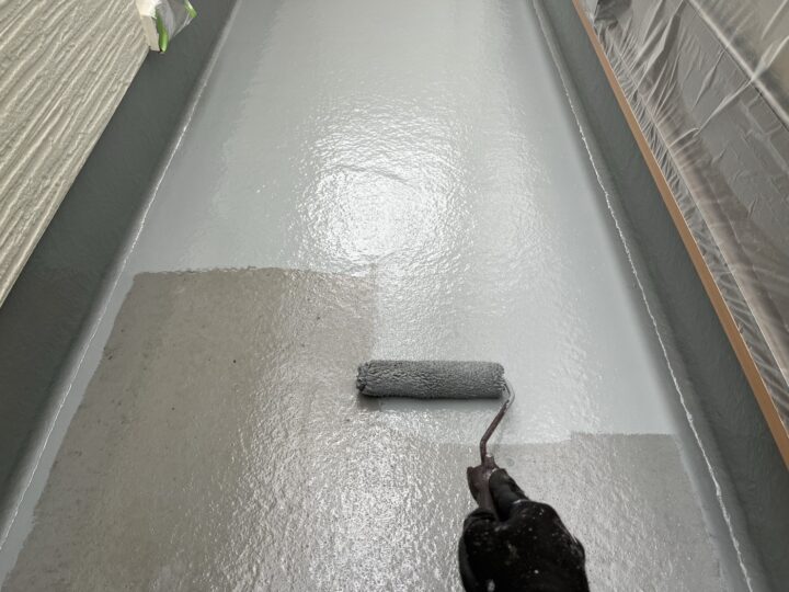 ベランダ床上塗り
