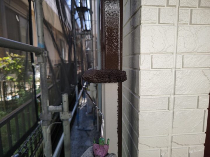 雨樋塗装１回目