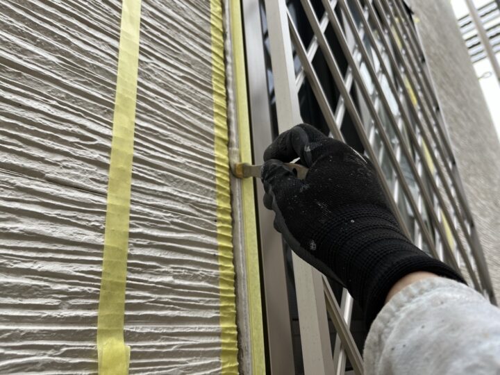 開口部回りシ－リング専用プライマ－塗布