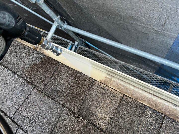 雨樋内部高圧洗浄工事