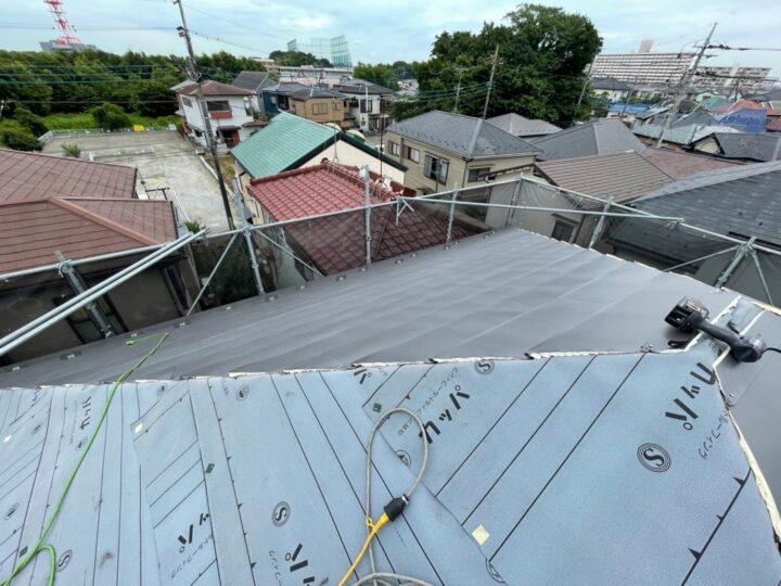 ニチハ・横暖ルーフαS本体施工