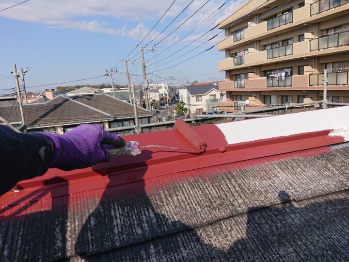 屋根板金中塗り工事