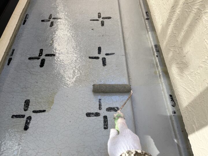 ベランダ床下塗り工事