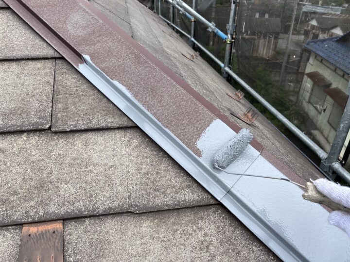 屋根板金下塗り工事