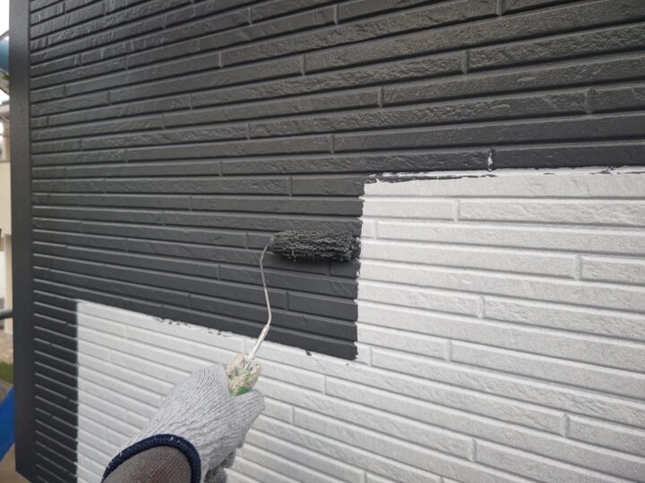 アクセント外壁中塗り工事