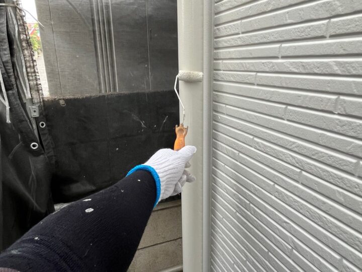 雨樋塗装２回目