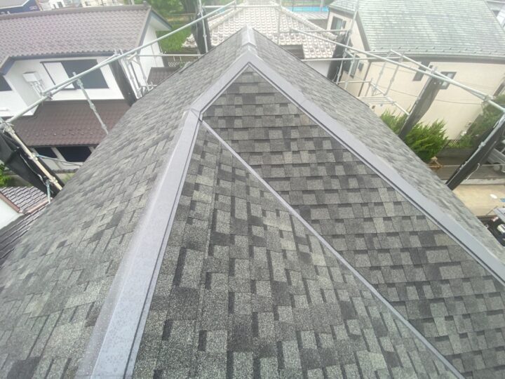 屋根板金塗装工事完了全景
