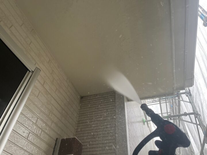 軒天高圧洗浄工事