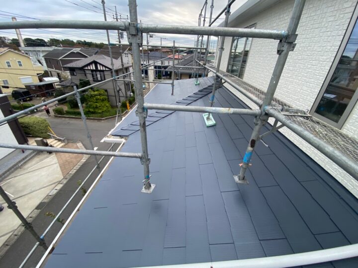 下屋根完了全景