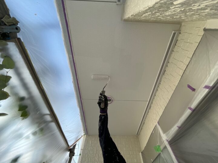 軒天塗装２回目