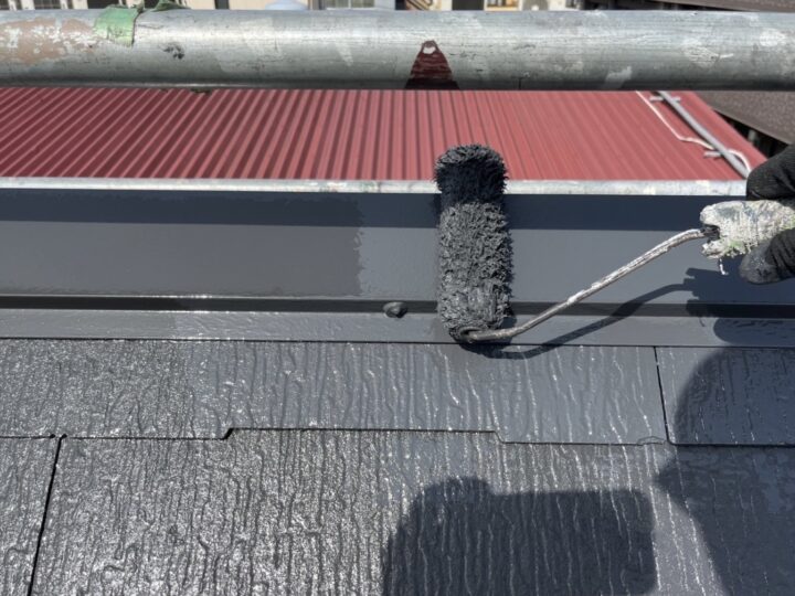 屋根板金上塗り工事